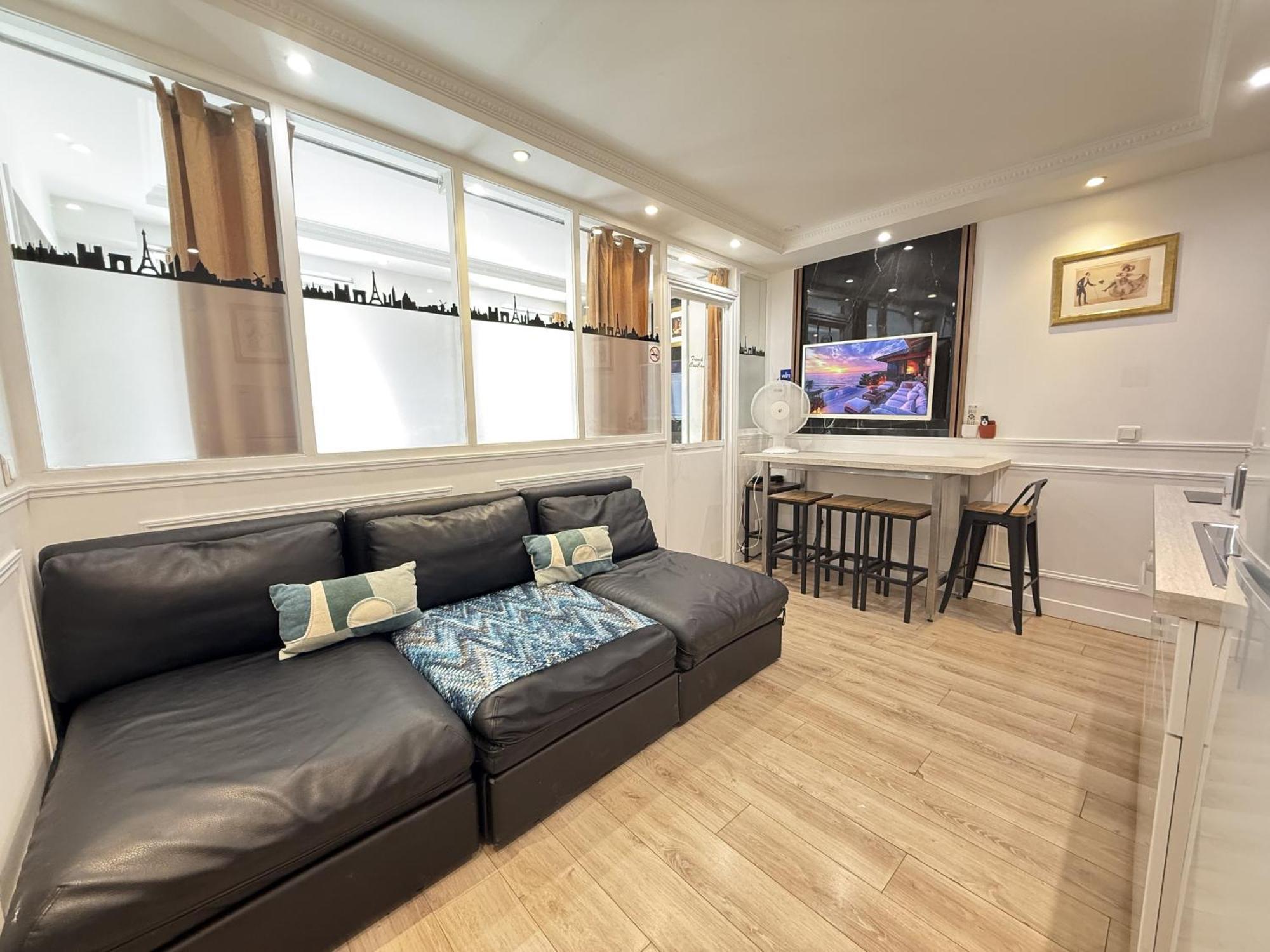 Apartment 65-french Cancan St Denis